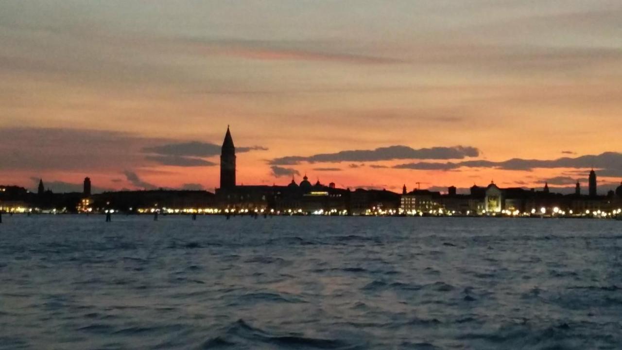 Hotel Villa Delle Palme Lido di Venezia Exterior foto